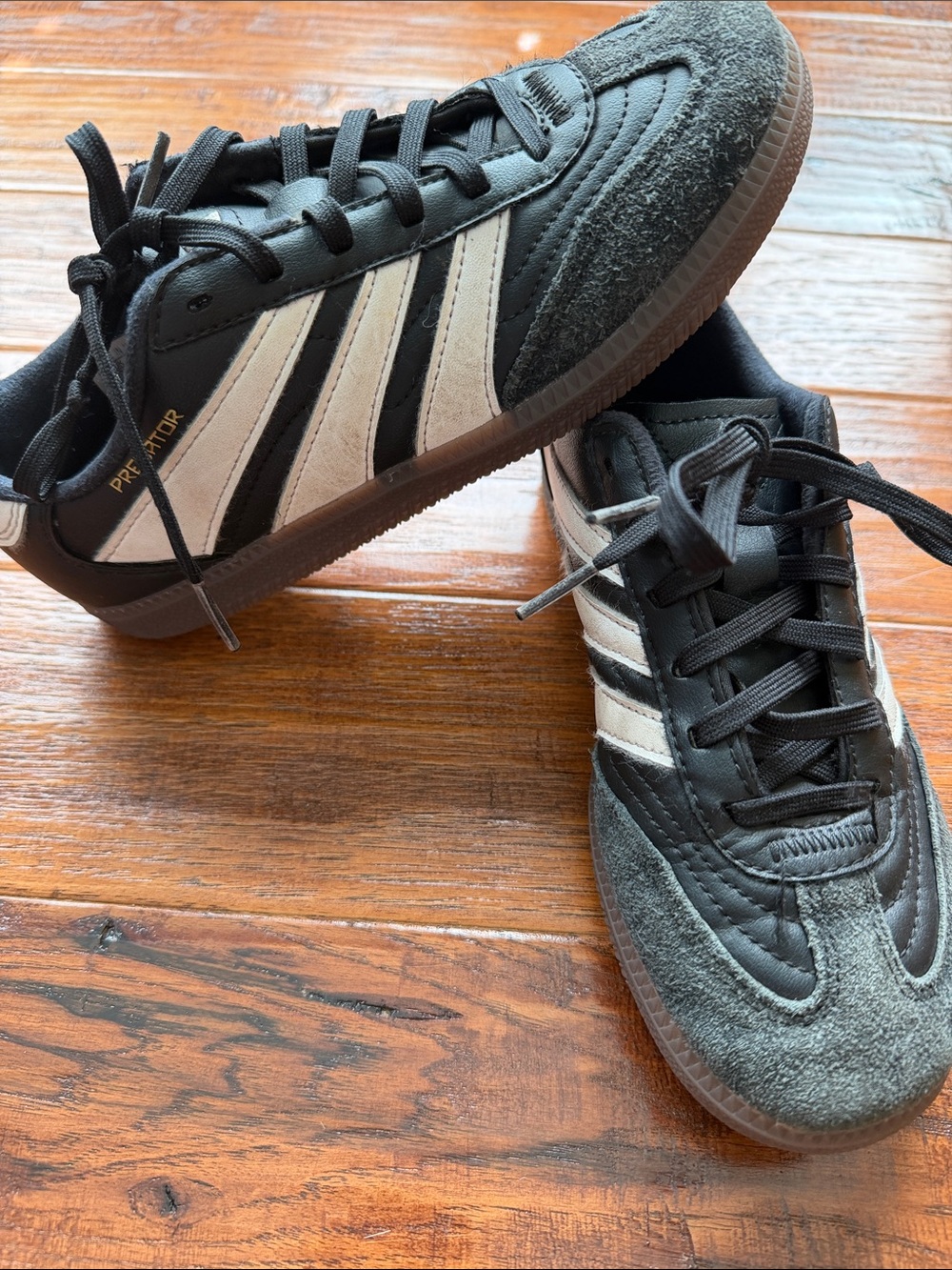 Predator Freestyle Indoor Soccer Shoes Kids, Size 3